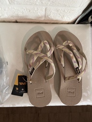 全新Teva 女裝拖鞋