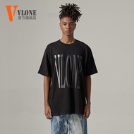 VLONE เสื้อยืดแขนสั้นแท้สําหรับผู้ชายและผู้หญิงผ้าฝ้ายแท้หลวม Fit Crewneck ฤดูร้อนสไตล์ Street อินเท