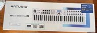Arturia Keylab 61 Essential MIDI Keyboard