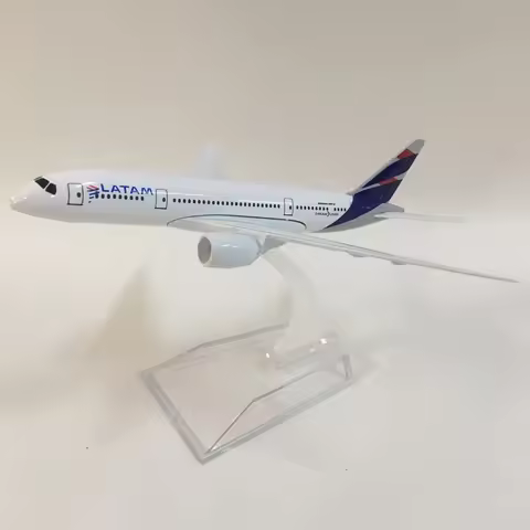 16CM 1:400 B787 Model Chile LATAM Airlines W base Metal Alloy Aircraft Plane Collectible Display Toy