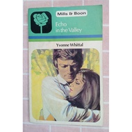 preloved ECHO IN THE VALLEY Yvonne whittal