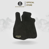 Eudora CloudFoam black car floor mats from VinFast
