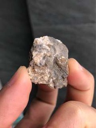 赫基蒙水晶原礦 /8 (閃靈鑽 )