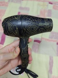 Amika 迷你風筒