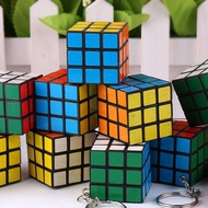 Rubik Keychain 3*3cm - 3x3 Rotatable Rubik's Cube Keychain 3-Layer Rubik's Cube Keychain - Unique 3x