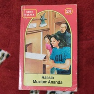 Novel Penyiasatan dari Siri Salma dan Enid Blyton