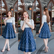 ชุดเดรสผ้าทอลาย คอเหลี่ยม แขนศอก กระโปรงบานผ้า 8 ชิ้น อัดกาวทั้งชุด ทุกชิ้น ซิปซ่อนด้านหลัง (S-2XL) 