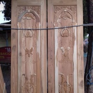 pintu kupu tarung kayu jati