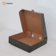( ISI 20 ) Dus Pizza Warna Hitam Ukuran 20x20x5 cm - Tokodus Pagarsih