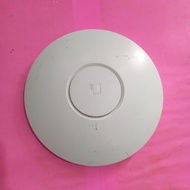 UBIQUITI UNIFI AP ACCESS POINT WIRELESS
