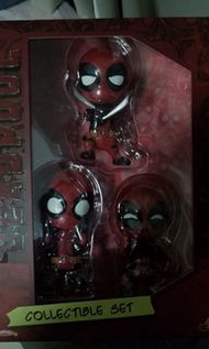 Hot toys cosbaby Deadpool 死侍