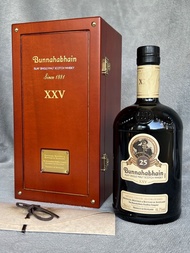 Whisky. Bunnahabhain 25 Year Old Single Malt Scotch