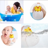Duck egg bath toyWater Spray Egg Bathroom Sprinkler Play/Water Toy Shower Duck Egg for