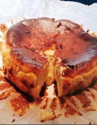 焦香巴斯克乳酪芝士蛋糕