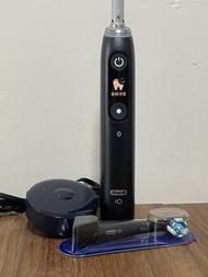 Oral-B  iO9
