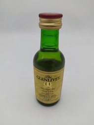 舊版Glenlivet 12年50ml 酒辦一枝，或有歲月留痕，只供收藏,完美主義者勿入。