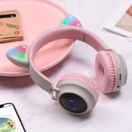 Hoco Cat ear headphones
