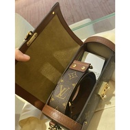 [Delivery Within 24 Hours] LV Female Bag Louis Vuitton PAPILLON TRUNK New Style One-Shoulder Messeng