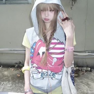 -Women's Lightweight Hooded Vest with Rock Band Print