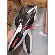 Ab16-18 painted hood