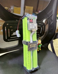 แบตลำโพง แบตลิเธียมฟอสเฟส8s 26.5-29.2v 15a 15000mah bms jbd 15a ทรงคอนโด ลาดพร้าว