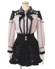 Lizlisa กระโปรงสั้นผ้าลูกไม้รุ่นที่ผลิตได้มากขึ้นพร้อมเข็มขัดรูปหัวใจ กระโปรงทรงเอสีพื้นสำหรับผู้หญิ