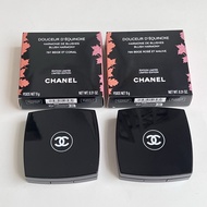 New Arrival 专柜品质/70 香奈儿双c腮红9g色号：797#，798#。 69d