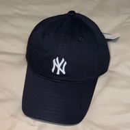 Black MLB Cap-Curved