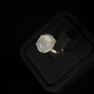 Icy White Oval Ring 9.9mm, RIL420