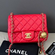 閒置新 香奈兒/Chanel 紅色金球方胖子鏈條包