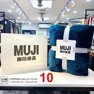 Muji Snow Fur Blanket Super Soft and Smooth, Premium Fur Blanket 2mx2m3 weighs 1.7kg