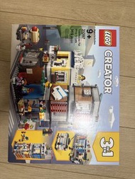 Lego LEGO - 31097 Creator 3-in-1: Townhouse Pet Shop & Café If SUE E 物店和咖啡店 全新正貨 樂高 LEGO 31097 Cre- 