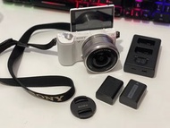 Sony a5100 連Kit set 鏡頭 送 充電器 2電