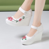 HUAGUJI | Heel Elevator Slope Embroidered Shoes