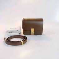 CELINE 賽琳 Classic Box mini 焦糖棕色金扣豆腐包