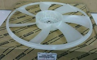 801. (ของแท้) 16361-0M050 ใบพัดลม Toyota Vios Yaris 06-12 ราคาต่อ 1 ชิ้น /เบิกศูนย์