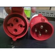Plug + 4-Prong 32A 4K 32A Submarine Mobile SocketStop Kontak