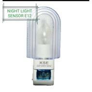 NIGHT LIGHT SENSOR 13A PLUG SOCKET E12