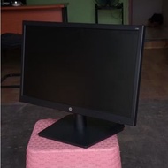 HP MONITOR 19-INCH LEDhp COMPLETE WITH WARRANTY