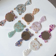 [GUONG01] HIGH QUALITY KOREAN GRANITE PLASTIC HAND MIRROR WITH ADORABLE KITTEN SHAPE, ESIS ACCESSORI