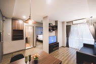 ดับบลิวทู เรสซิเดนซ์ (W2 RESIDENCE)