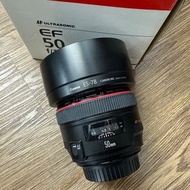 98-99% Canon EF 50mm F1.2 50 1.2