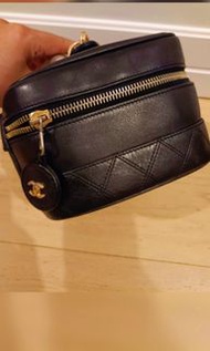 ♥️現貨Chanel vintage CC Vanity case bag/新年發財包/香奈兒中古皮革/化妝箱/手飾箱