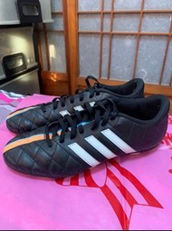 「 二手鞋 」 Adidas 女版運動鞋 US7.5（黑）39