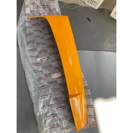KAWASAKI 55028-0100-20B YELLOW RIGHT OUTER WING KAZE ZONE Rkawasaki