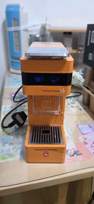 Illy FrancisFrancis Iperespresso 橙色咖啡機