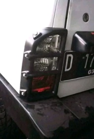 Garnis Lampu Belakang Vitara ESCUDO Gen1