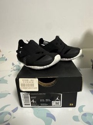 Jordan Flare B黑白童鞋