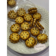 [Biscuits tin] Mini Golden Pineapple Biscuit 200gram 黄梨饼