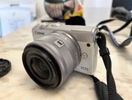 Canon EOS M100